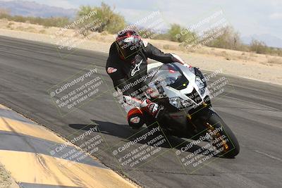 media/May-05-2025-Moto Forza (Mon) [[3c1838c5e5]]/2-B Group/Session 2 (Turn 7 Inside)/